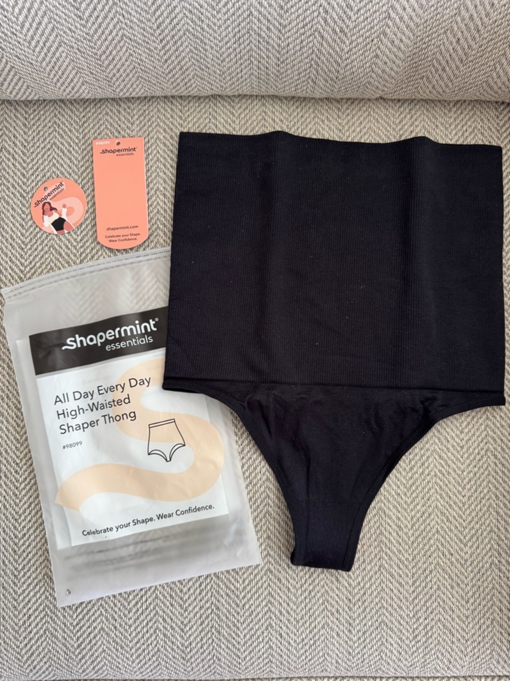 Shapermint Essentials All Day Every Day High-Waisted Shaper Thong